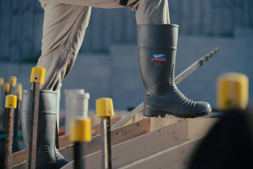 Gumboot Series #028 - Image 14
